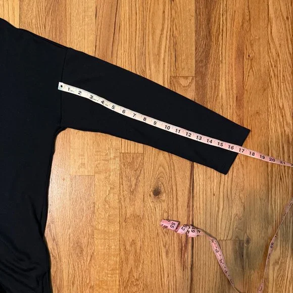 Banana Republic Black Stretch Knit Long Sleeve Top Size L NWOT - Picture 8 of 8